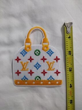 Luxury White Multicolor Embroidered Handbag Patch with Yellow Handles